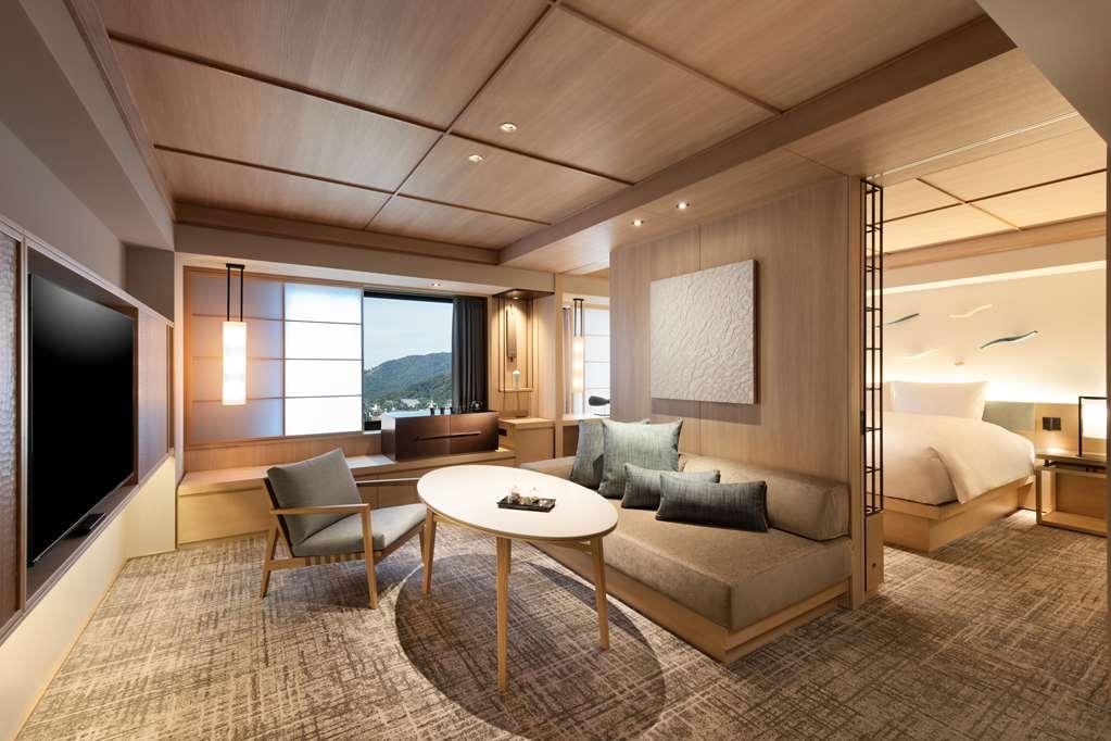 Doubletree By Hilton Kyoto Higashiyama Hotel Bilik gambar